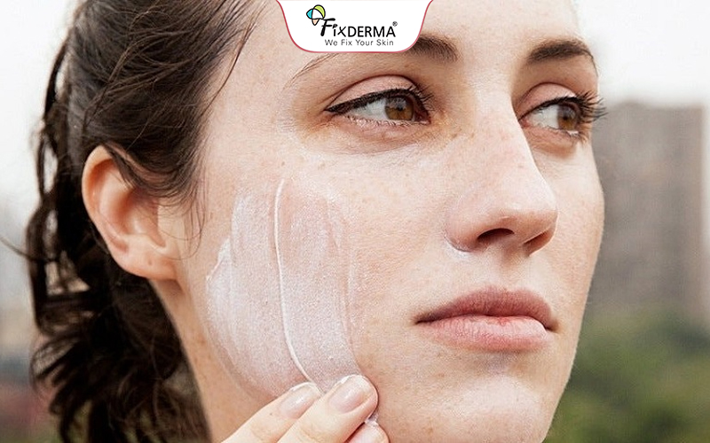 Nên sử dụng lớp mỏng để tránh bị vệt trắng