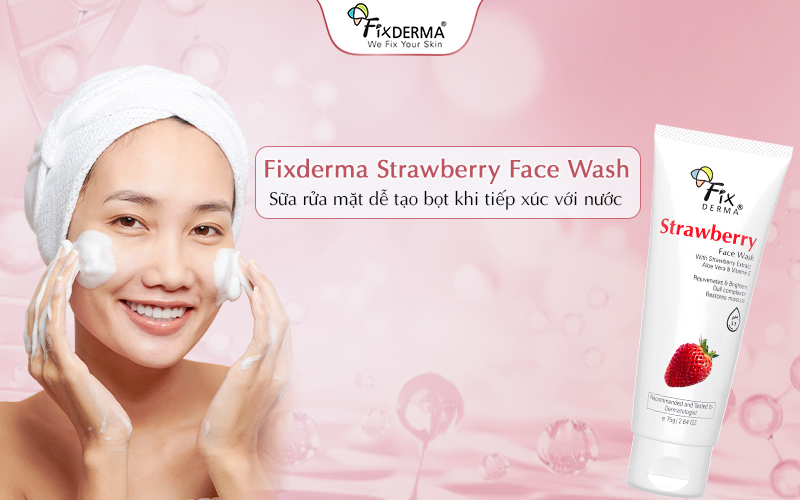 Fixderma Strawberry Face Wash dễ tạo bọt khi tiếp xúc với nước