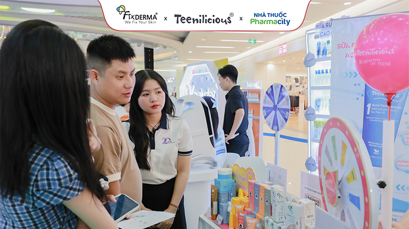 FIXDERMA x TEENILICIOUS KHÉP LẠI HÀNH TRÌNH RỰC RỠ TẠI NGÀY HỘI SỨC KHỎE & SẮC ĐẸP PHARMACITY 2025
