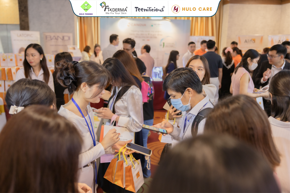FIXDERMA x TEENILICIOUS x HULO CARE ĐỒNG HÀNH CÙNG HỘI NGHỊ KHOA HỌC DA LIỄU THẨM MỸ TP. CẦN THƠ LẦN VII