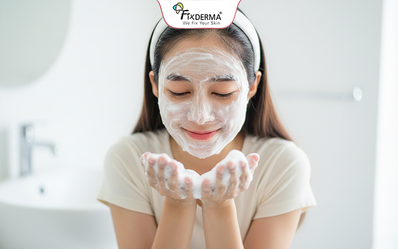 14 tuổi nên dùng sữa rửa mặt phù hợp cho làn da